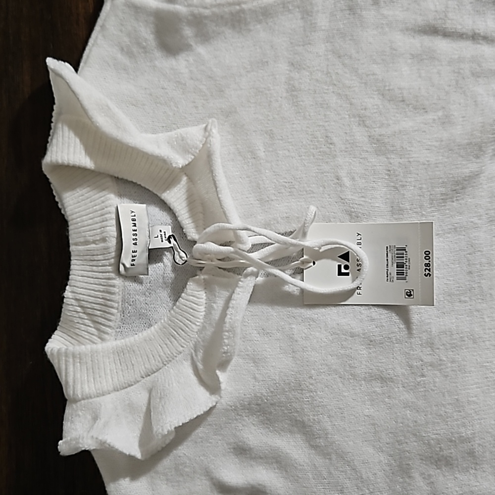 Free assembly thin long sleeved sweeter..